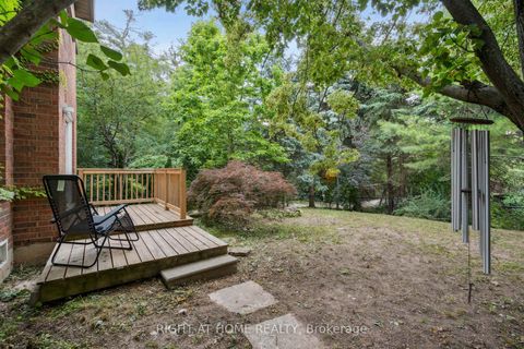 Photo 31 at 2322 Woodridge Way, WC Wedgewood Creek, Oakville