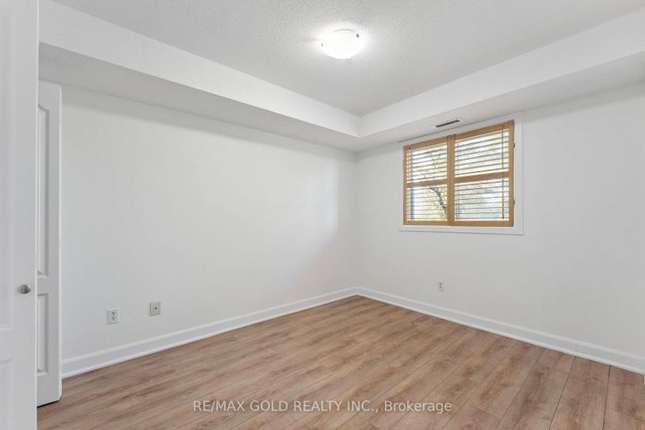 Photo 19 at 2104 - 6 Dayspring Circle, Goreway Drive Corridor, Brampton
