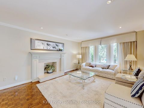 Photo 3 at 389 Kingsdale Avenue, Willowdale East, Toronto