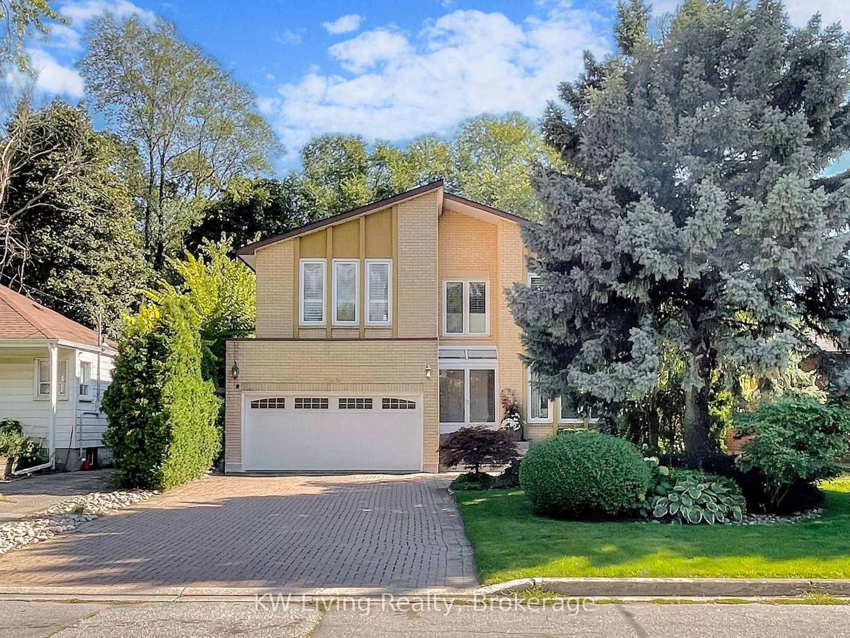389 Kingsdale Avenue, Willowdale East, Toronto 