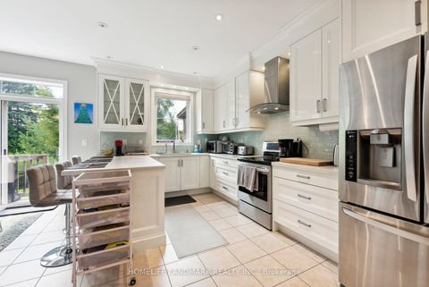 Photo 7 at 20 Mack Clement Lane, Westbrook, Richmond Hill