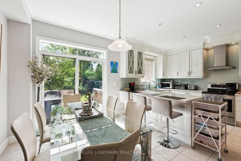 Photo 8 at 20 Mack Clement Lane, Westbrook, Richmond Hill