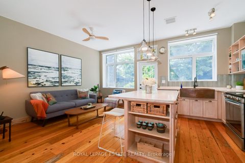 Photo 11 at 146 Ashdale Avenue, Coxwell, Toronto