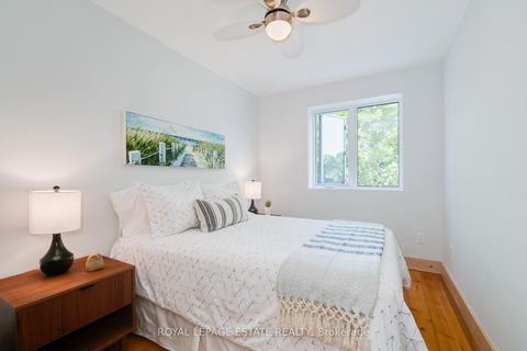 Photo 17 at 146 Ashdale Avenue, Coxwell, Toronto