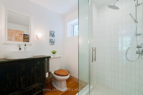Photo 21 at 146 Ashdale Avenue, Coxwell, Toronto