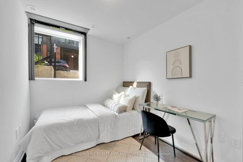 Photo 17 at c402 - 5299 Highway 07 Road, Vaughan Grove, Vaughan