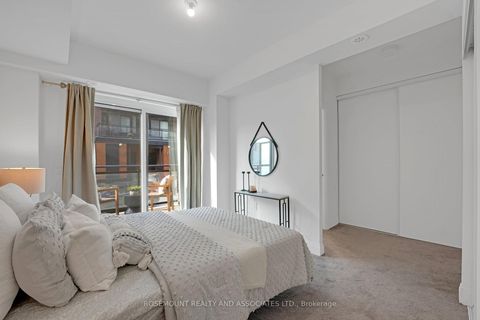Photo 24 at c402 - 5299 Highway 07 Road, Vaughan Grove, Vaughan