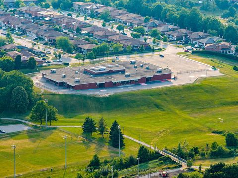 Photo 35 at c402 - 5299 Highway 07 Road, Vaughan Grove, Vaughan