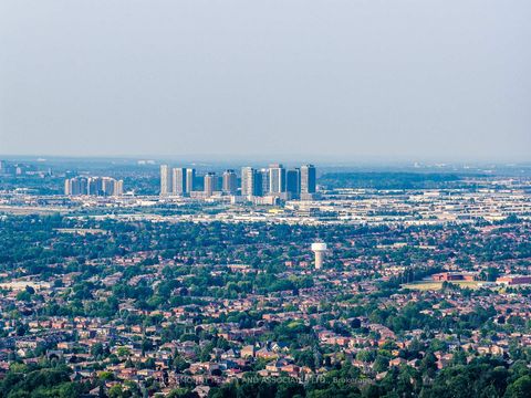 Photo 38 at c402 - 5299 Highway 07 Road, Vaughan Grove, Vaughan