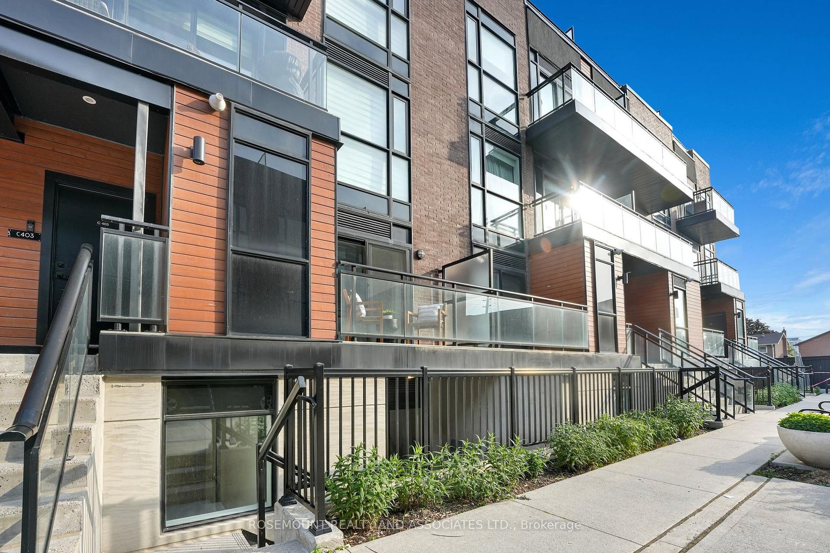 c402 - 5299 Highway 07 Road, Vaughan Grove, Vaughan 