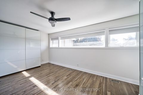 Photo 11 at 6 Hillavon Drive, Rosethorn, Toronto