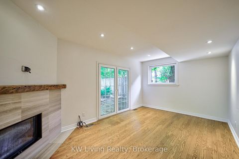 Photo 25 at 6 Hillavon Drive, Rosethorn, Toronto