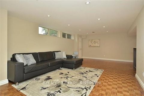Photo 32 at 6 Hillavon Drive, Rosethorn, Toronto