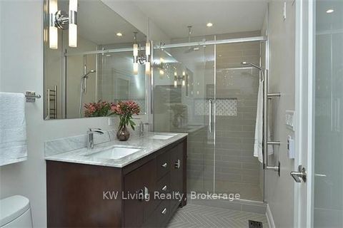 Photo 35 at 6 Hillavon Drive, Rosethorn, Toronto