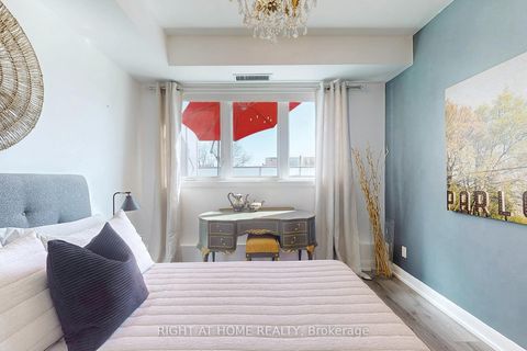 Photo 11 at 202 - 385 Osler Street, Pellam Park, Toronto