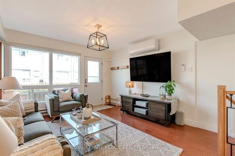 Photo 11 at 32 - 1209 Queen Street E, South Riverdale, Toronto