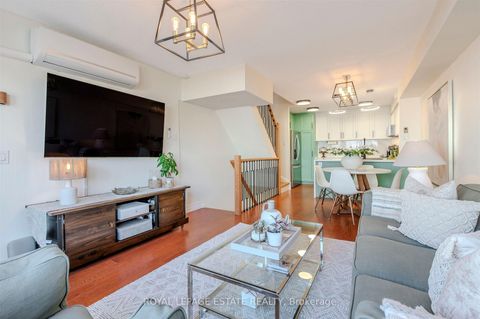 Photo 12 at 32 - 1209 Queen Street E, South Riverdale, Toronto