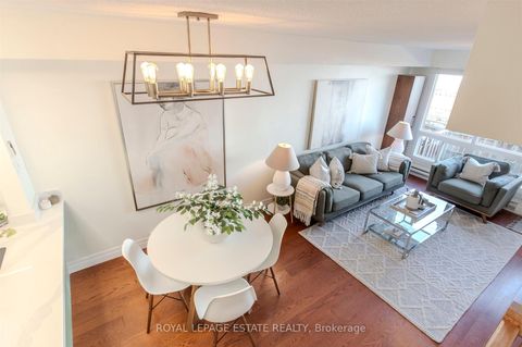 Photo 14 at 32 - 1209 Queen Street E, South Riverdale, Toronto
