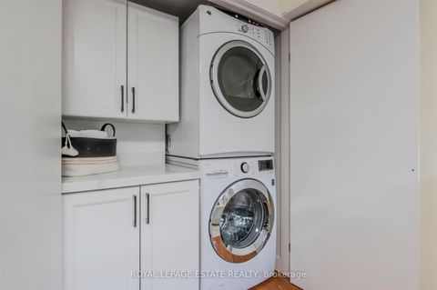 Photo 34 at 32 - 1209 Queen Street E, South Riverdale, Toronto