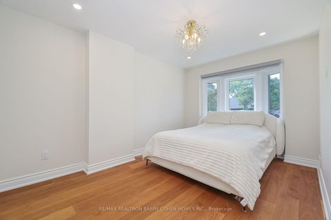 Photo 29 at 1 Wanless Crescent, Lawrence Park South, Toronto