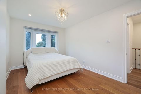 Photo 30 at 1 Wanless Crescent, Lawrence Park South, Toronto