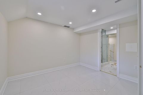 Photo 40 at 1 Wanless Crescent, Lawrence Park South, Toronto