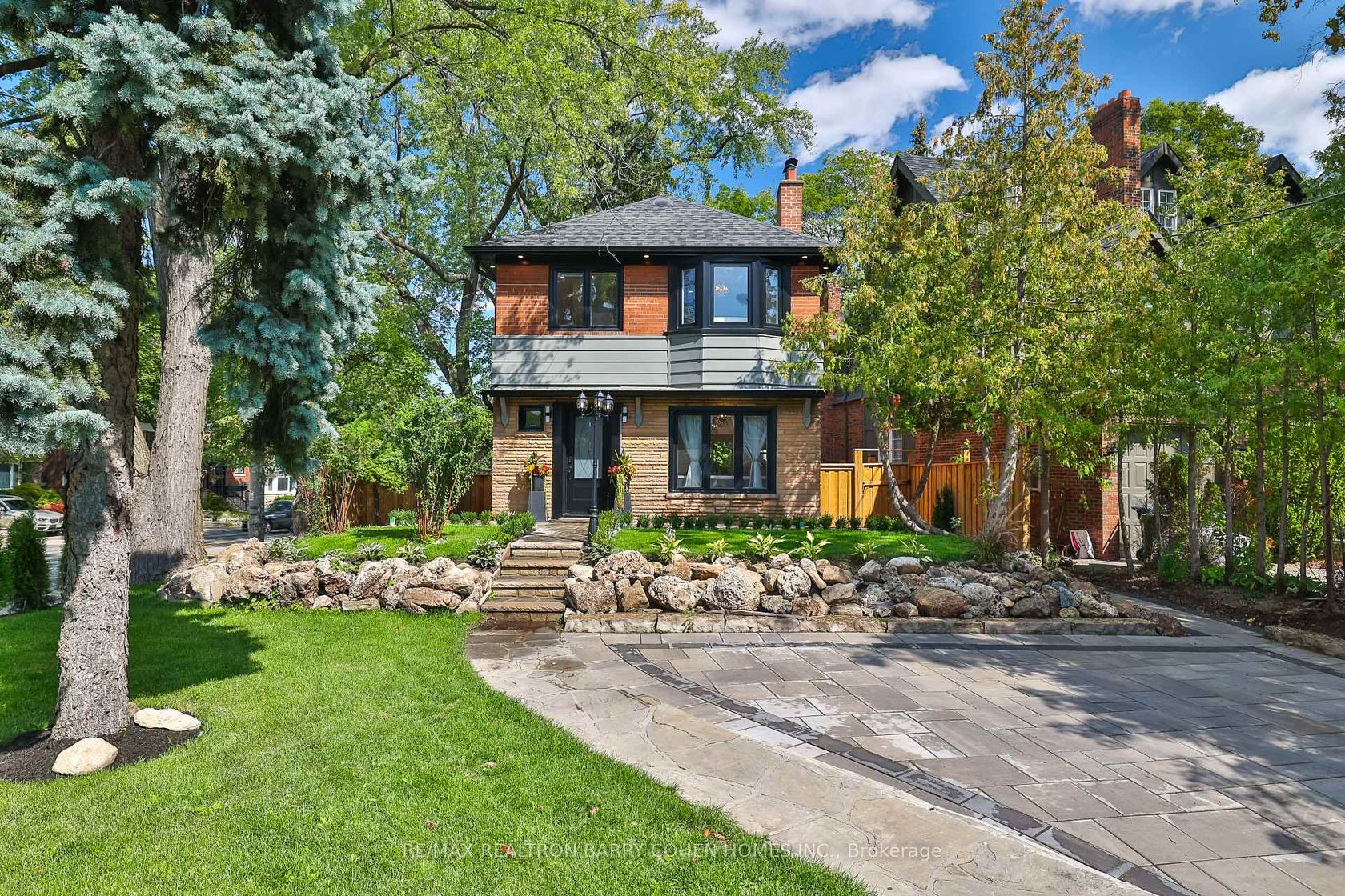 1 Wanless Crescent, Lawrence Park South, Toronto 