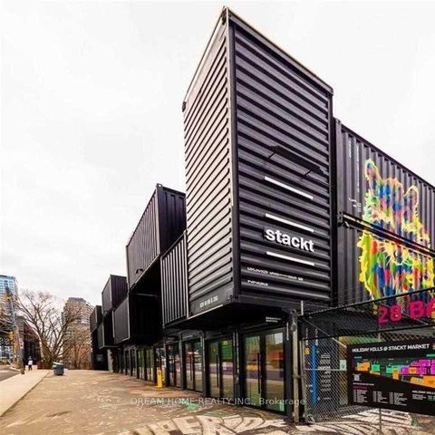 Photo 3 at 617 - 27 Bathurst Street, Waterfront Communities C1, Toronto