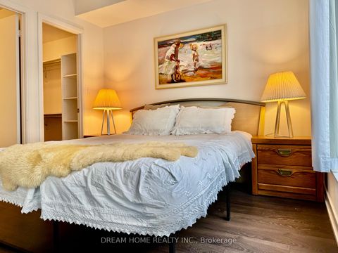 Photo 12 at 617 - 27 Bathurst Street, Waterfront Communities C1, Toronto