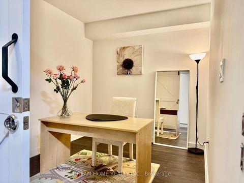 Photo 17 at 617 - 27 Bathurst Street, Waterfront Communities C1, Toronto