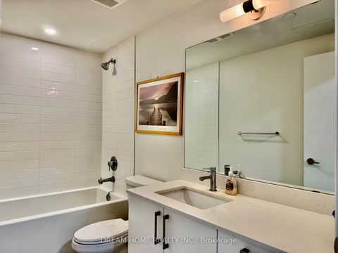 Photo 19 at 617 - 27 Bathurst Street, Waterfront Communities C1, Toronto