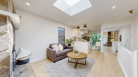 Photo 13 at 217 Kingston Road, The Beaches, Toronto