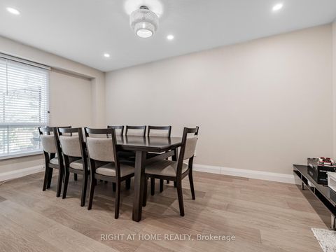 Photo 6 at 51 Moorcrest Drive, Aurora Village, Aurora