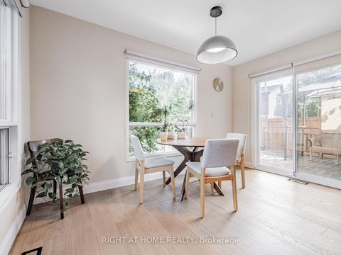 Photo 9 at 51 Moorcrest Drive, Aurora Village, Aurora Photo 9 at 51 Moorcrest Drive, Aurora Village, Aurora