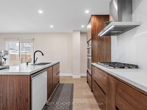 Photo 16 at 51 Moorcrest Drive, Aurora Village, Aurora Photo 16 at 51 Moorcrest Drive, Aurora Village, Aurora