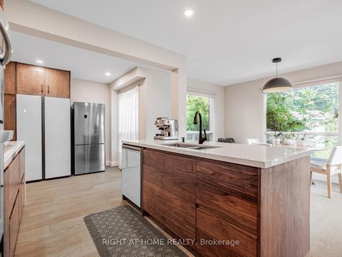 Photo 17 at 51 Moorcrest Drive, Aurora Village, Aurora Photo 17 at 51 Moorcrest Drive, Aurora Village, Aurora