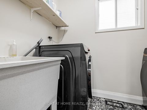 Photo 27 at 51 Moorcrest Drive, Aurora Village, Aurora Photo 27 at 51 Moorcrest Drive, Aurora Village, Aurora