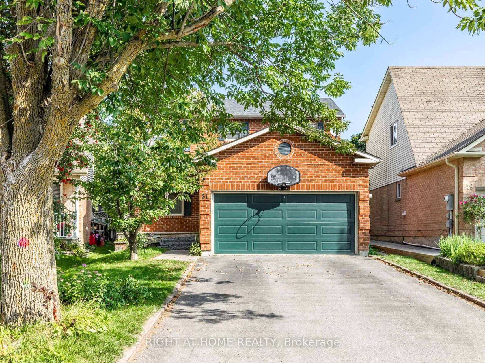 51 Moorcrest Drive, Aurora Village, Aurora 