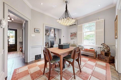 Photo 12 at 440 Sackville Street, South St. James Town, Toronto