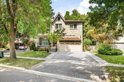 Photo 0 at 203 Centre Street W, Mill Pond, Richmond Hill