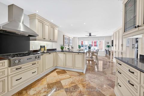 Photo 19 at 242 Walmer Road, Casa Loma, Toronto