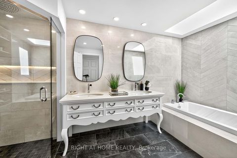 Photo 34 at 242 Walmer Road, Casa Loma, Toronto