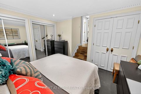 Photo 41 at 242 Walmer Road, Casa Loma, Toronto