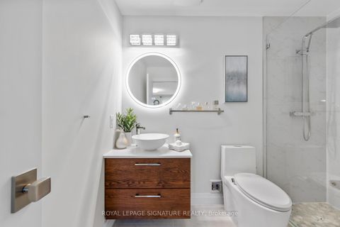 Photo 23 at 12 Barli Crescent, Patterson, Vaughan