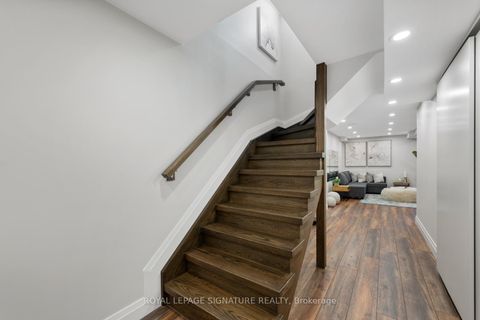 Photo 31 at 12 Barli Crescent, Patterson, Vaughan