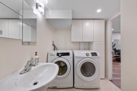 Photo 40 at 12 Barli Crescent, Patterson, Vaughan