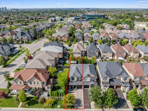 Photo 49 at 12 Barli Crescent, Patterson, Vaughan