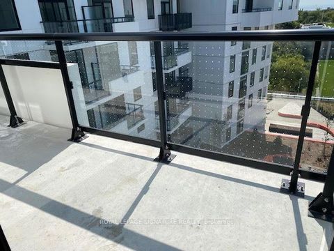 Photo 17 at 820 - 1050 Eastern Avenue, Coxwell, Toronto