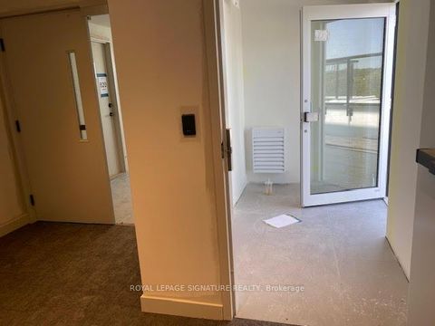 Photo 32 at 820 - 1050 Eastern Avenue, Coxwell, Toronto