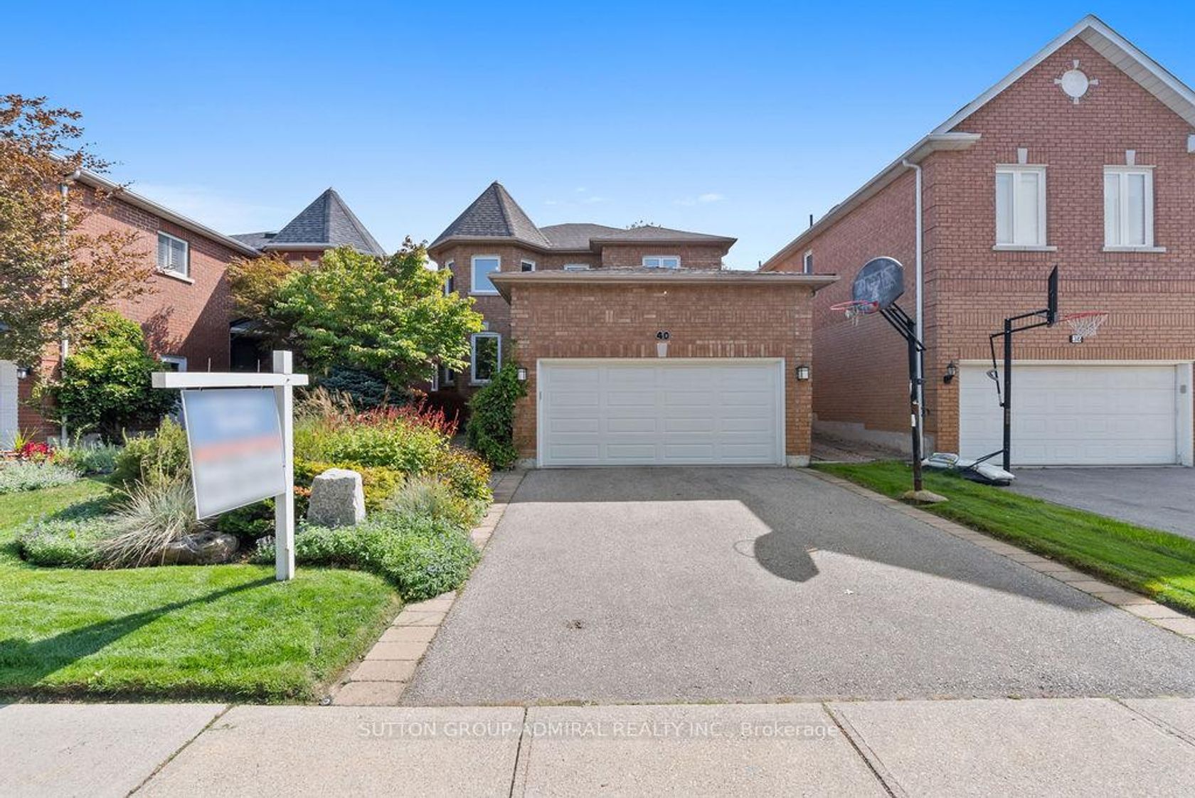 40 Joshua Court, Yorkhill, Vaughan 